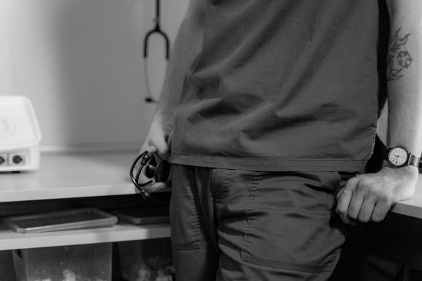 Spotting the First Signs of Hearing Loss: A Guide to Early Detection and Action